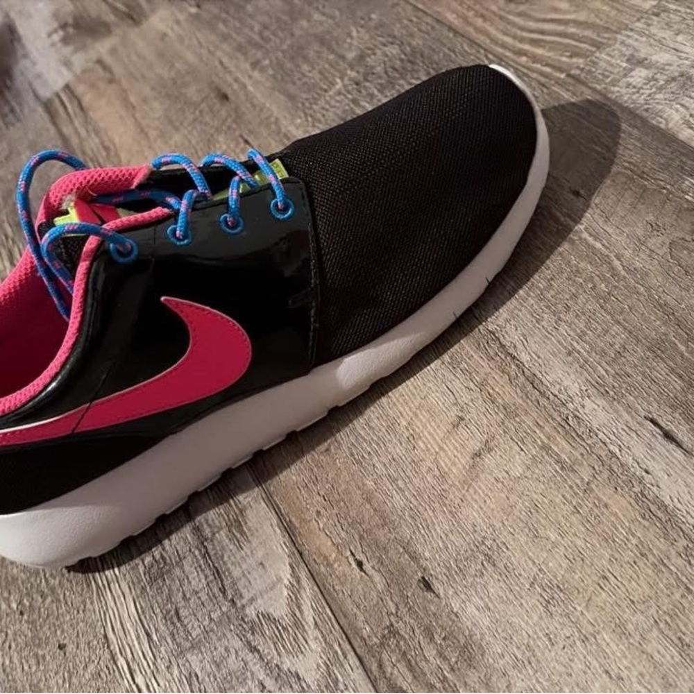 Nike Black and Pink Athletic Shoes
